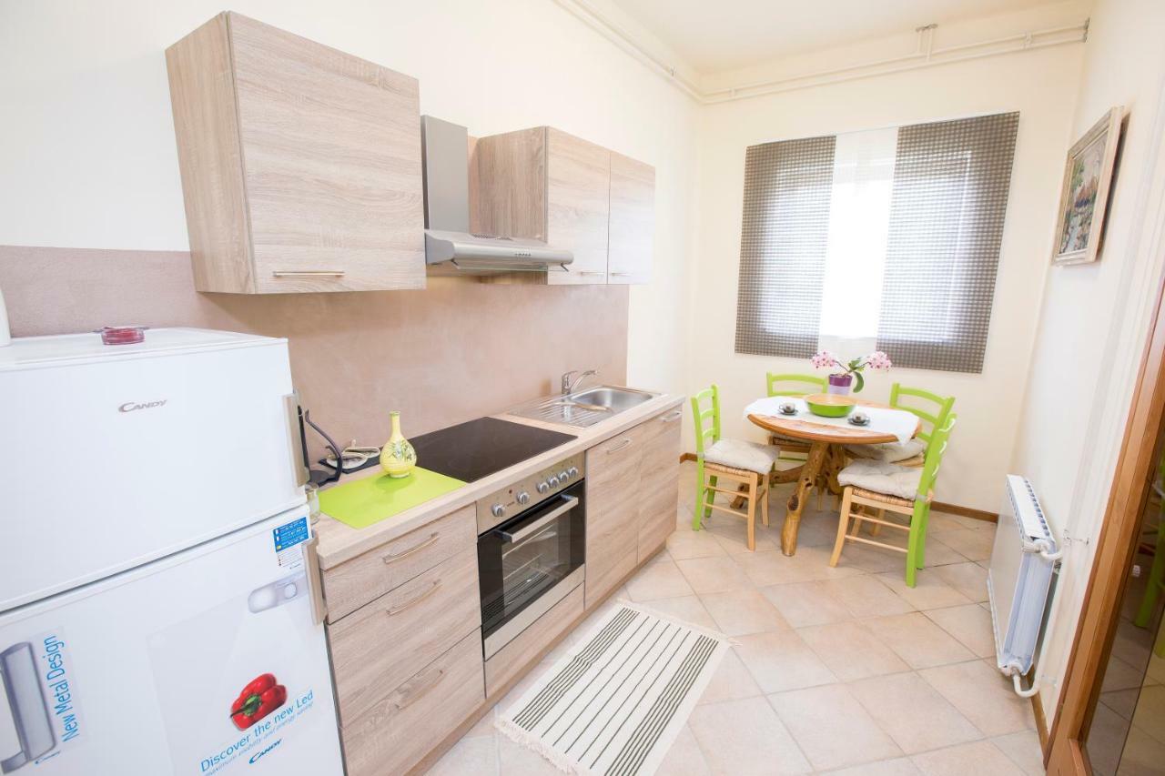Apartment Kampel Koper Buitenkant foto